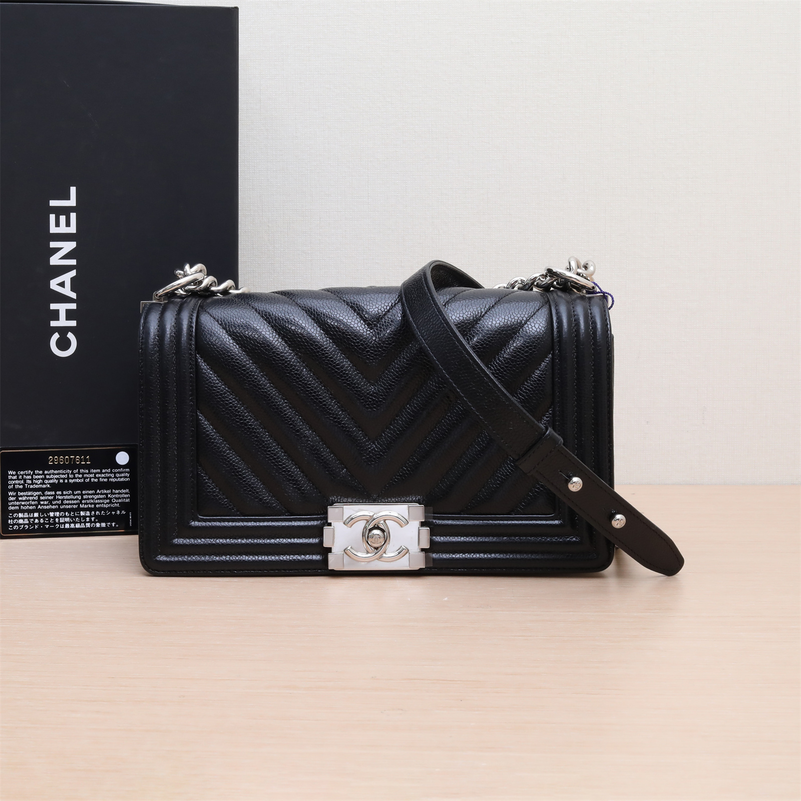 95新 Chanel/香奈儿 【双攀】Leboy中号25cm 银扣 V纹29开 962013
