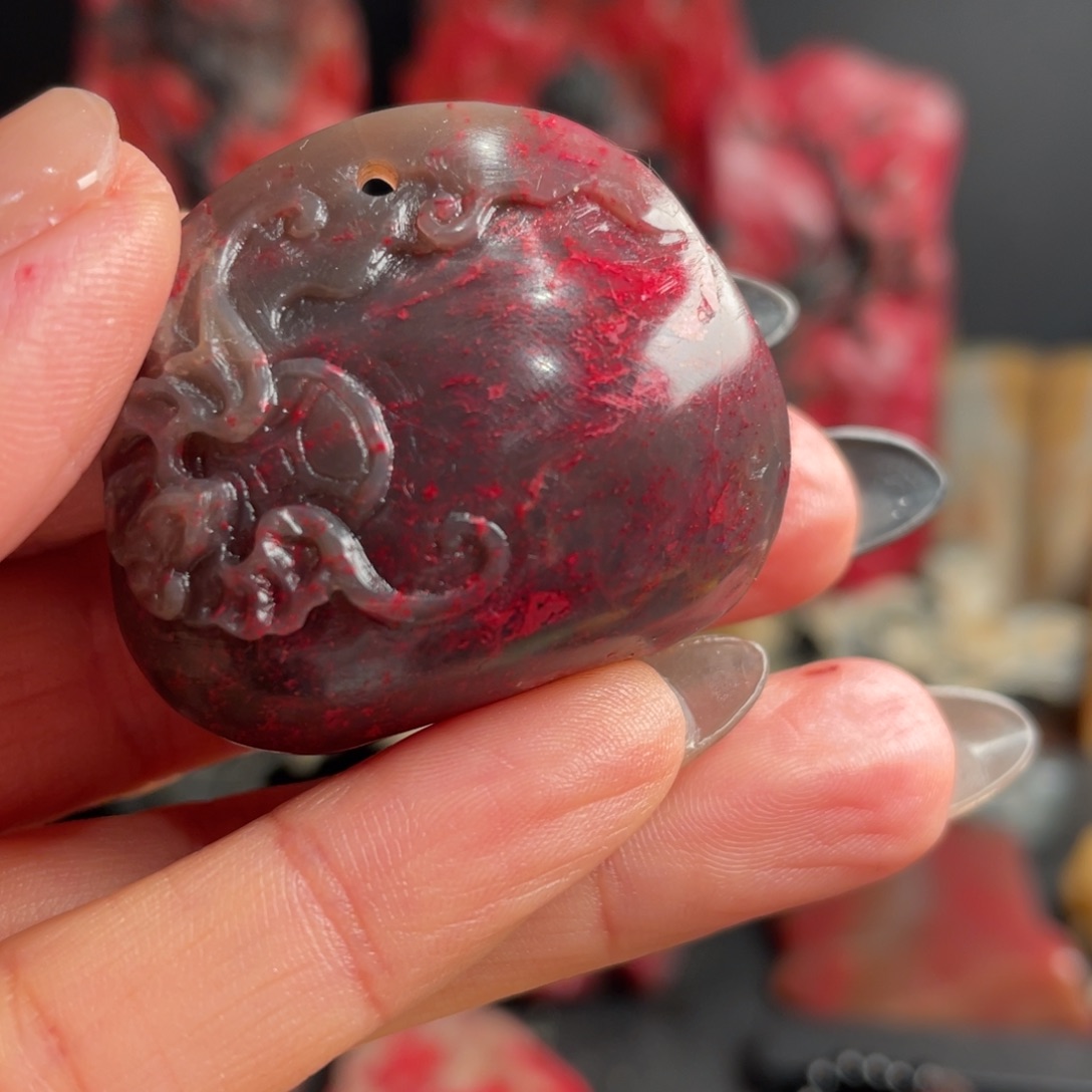 昌化鸡血石昌化鸡血石挂件