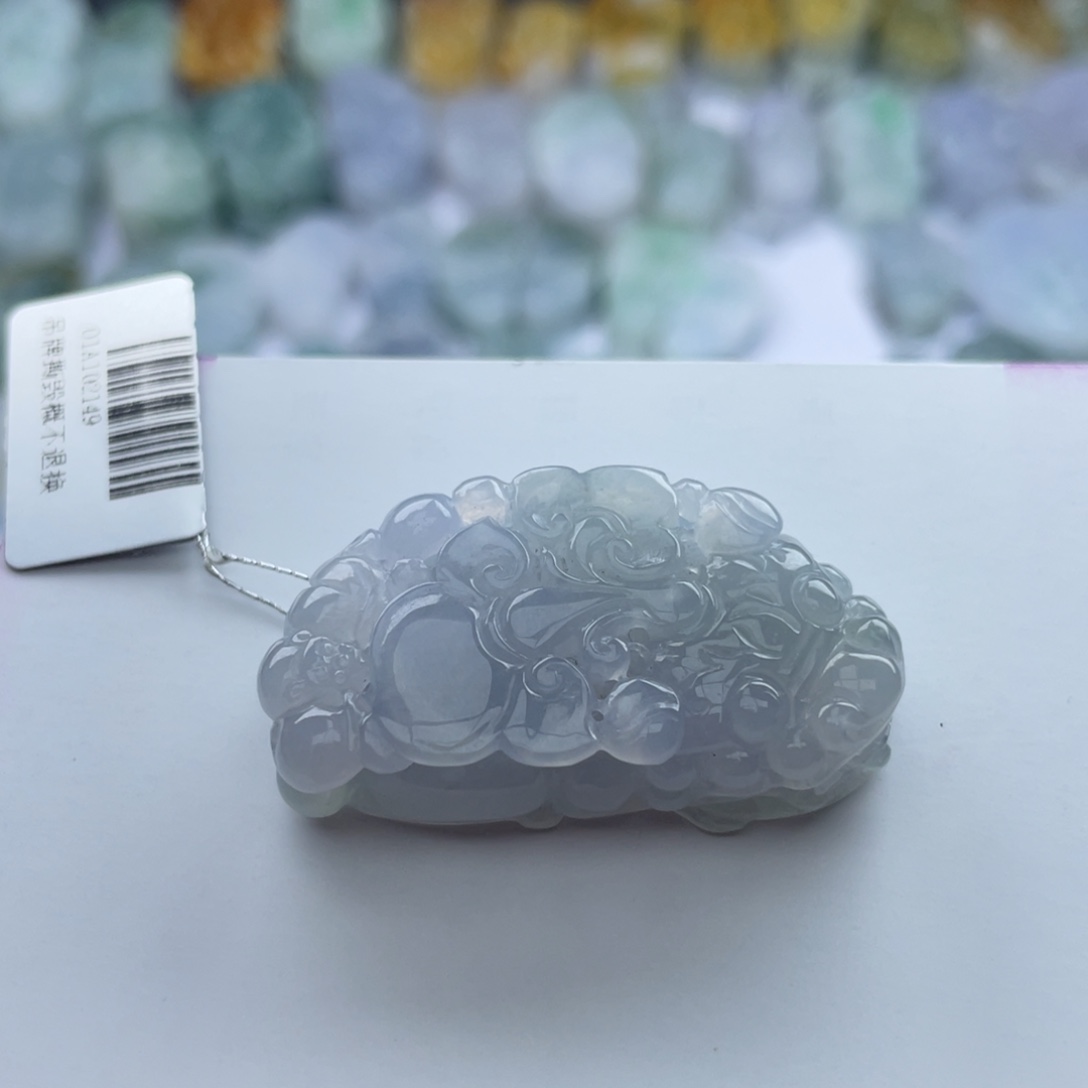 翡翠颈饰未镶嵌貔貅