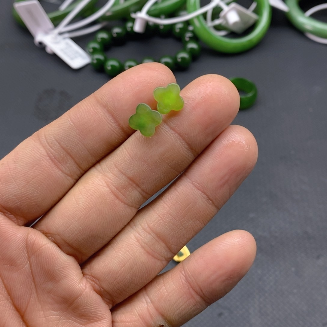 和田玉（碧玉）耳饰银S925镀金镶嵌