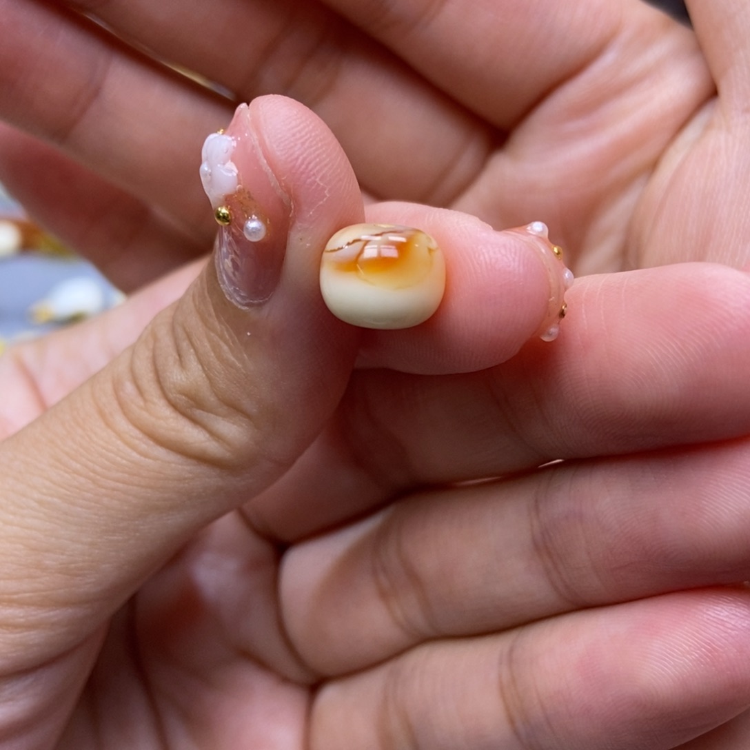 琥珀未镶嵌珠宝奇石9.7