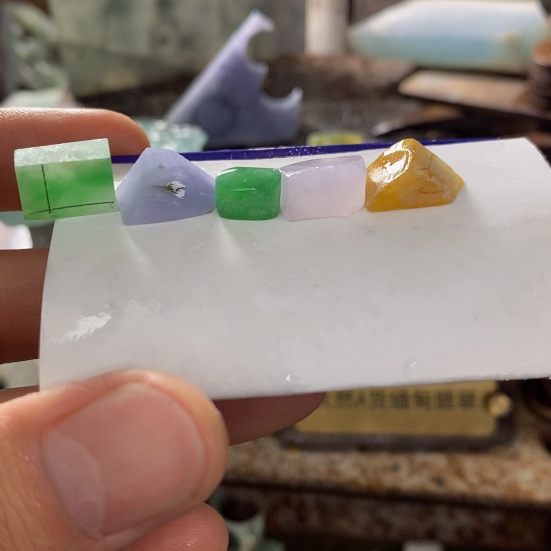 五***壮定制翡翠未镶嵌定制