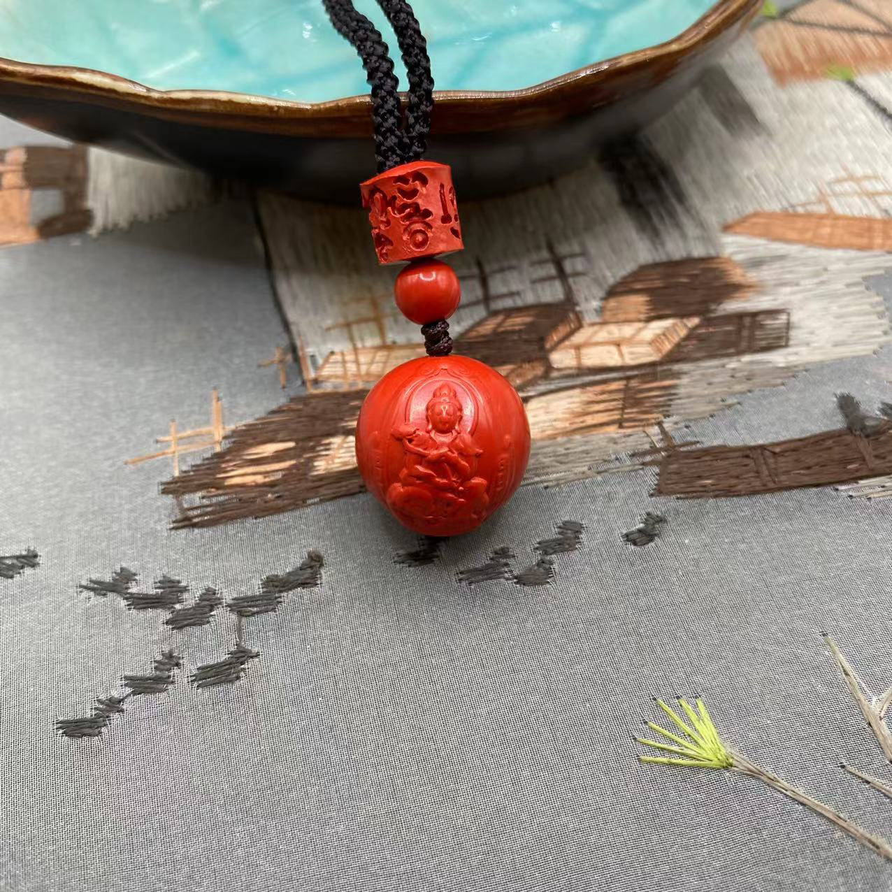 含辰砂工艺品【朱砂工厂】红砂设计款八大生肖佛圆珠吊坠