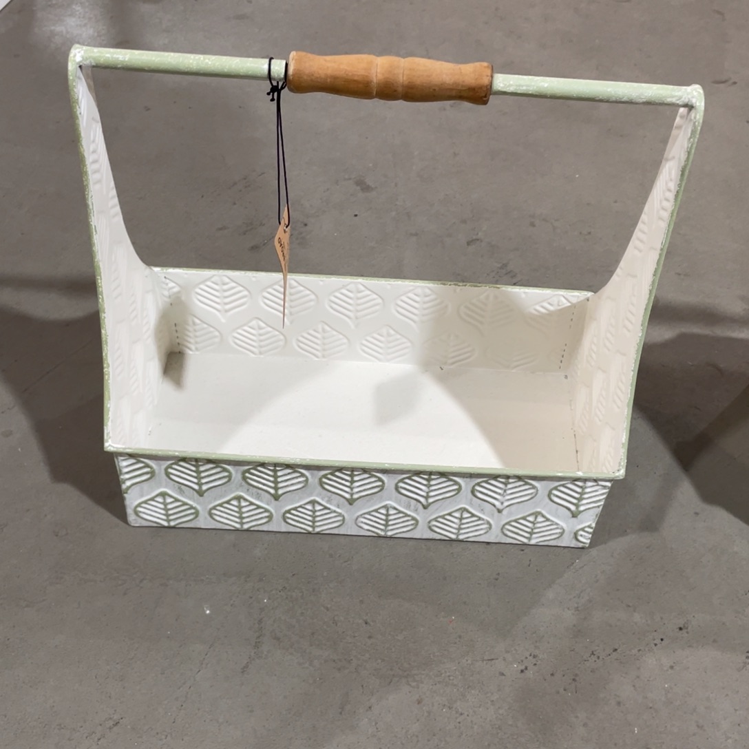 C***橱树脂提篮子122520中号孤品