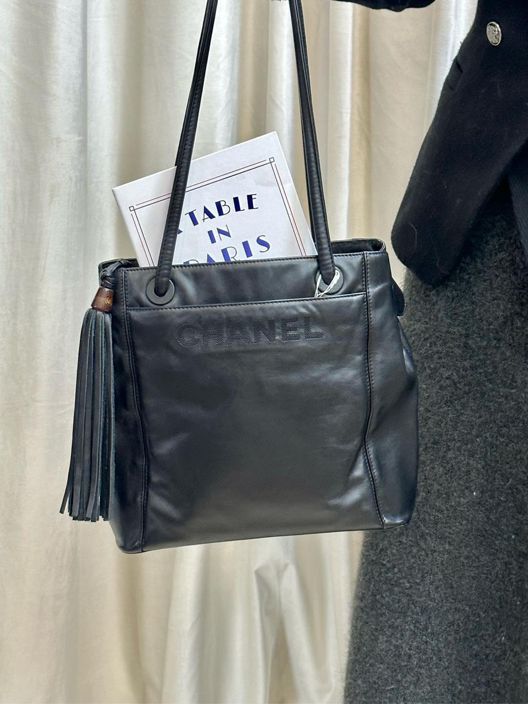 95新 Chanel/香奈儿 Chanel 黑色流苏中古托特单肩包