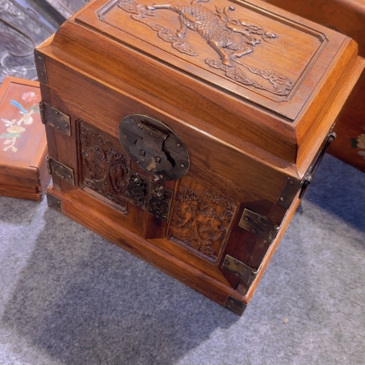 贡木官箱呃呃呃呃呃呃呃呃呃呃