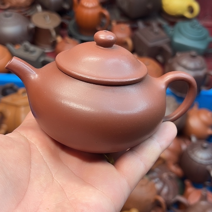 紫砂茶壶瑕疵………………