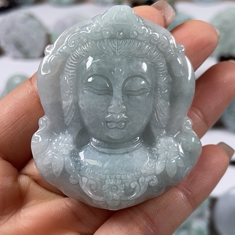 翡翠颈饰未镶嵌观音福利