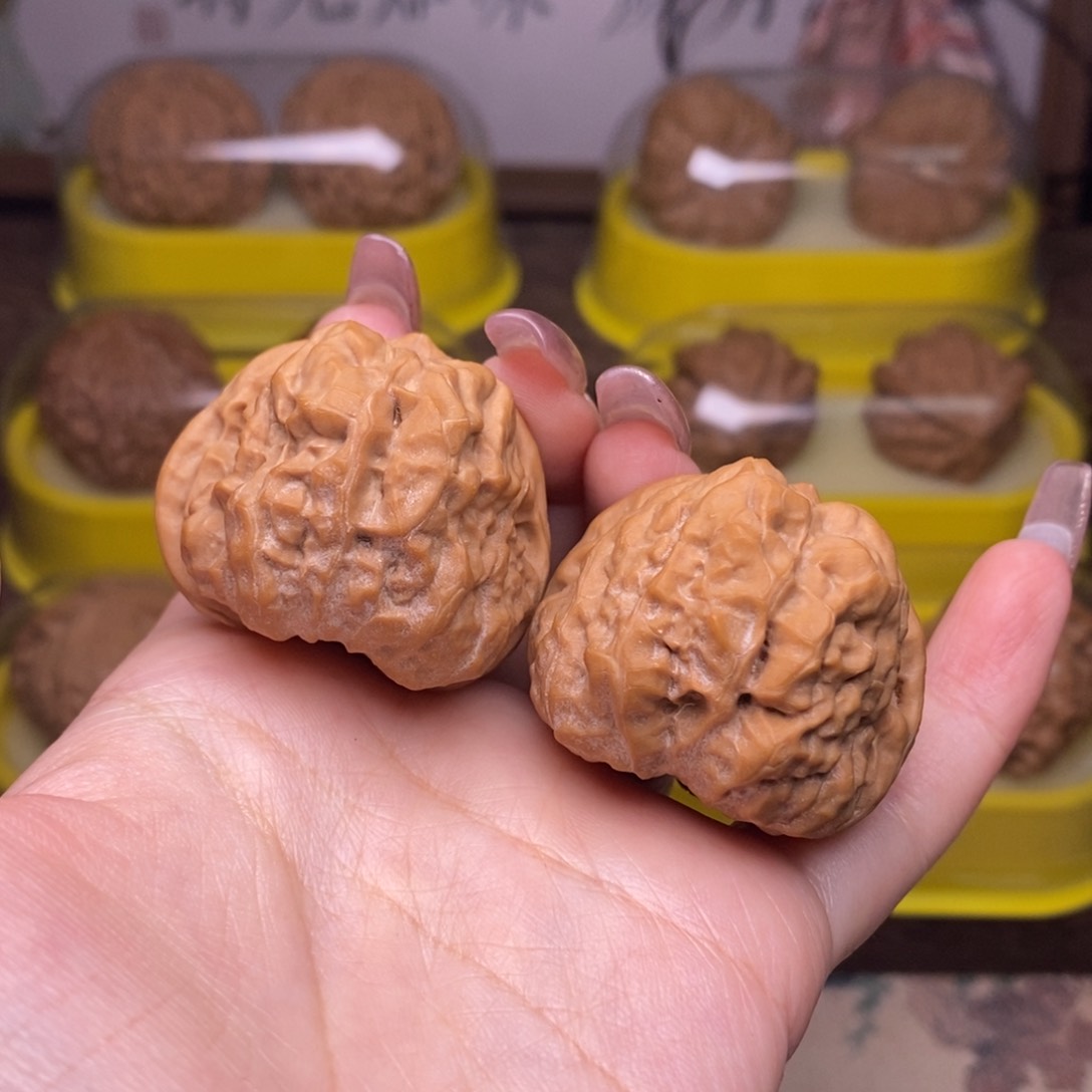 文玩核桃把件全品38尺蛤蟆头肚42