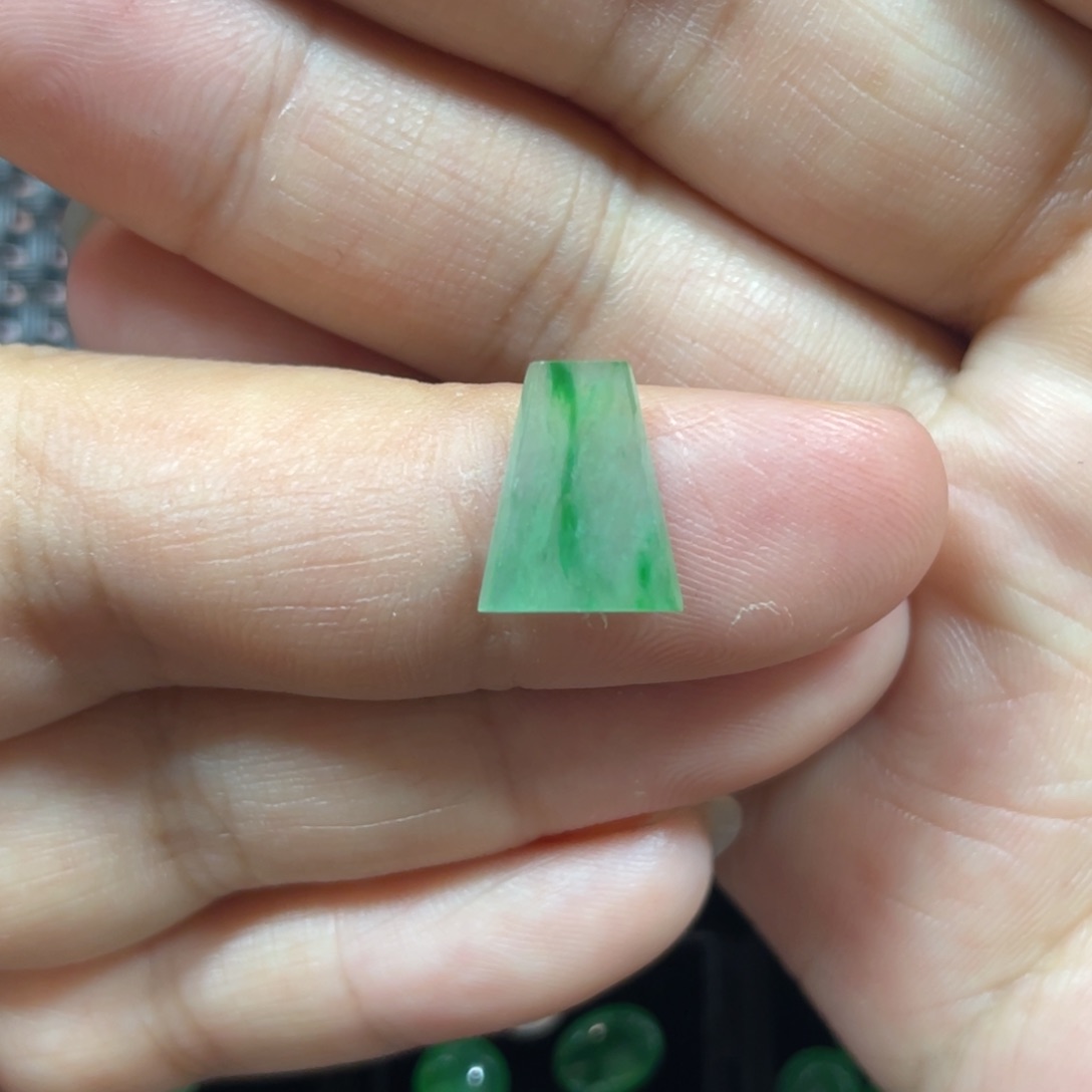 翡翠未镶嵌挂件翡翠珠宝翡翠珠宝