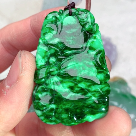 翡翠吊坠(不含链)未镶嵌