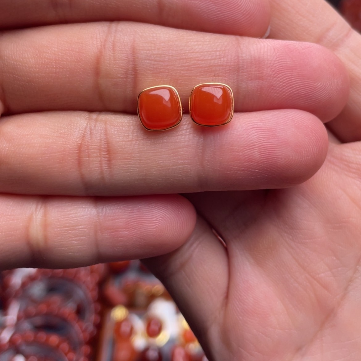 【闪购商品】银S925镶嵌方糖耳钉南红玛瑙素*