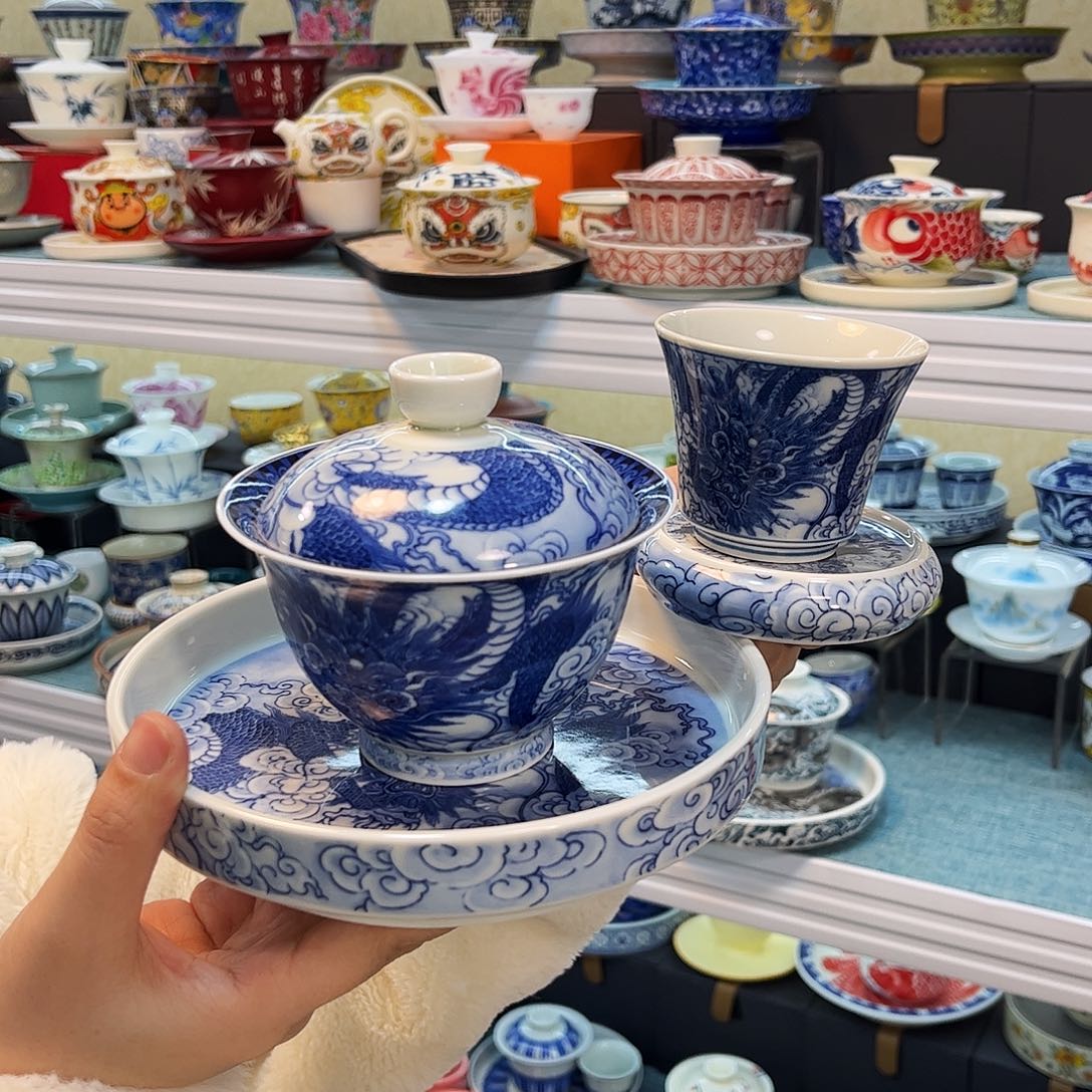 哈哈这是一个很火爆的节目