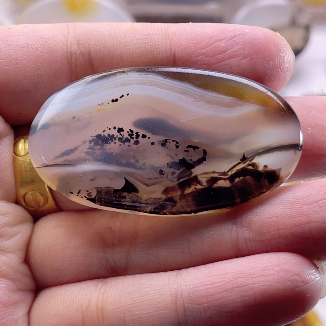 玛瑙/玉髓未镶嵌珠宝奇石