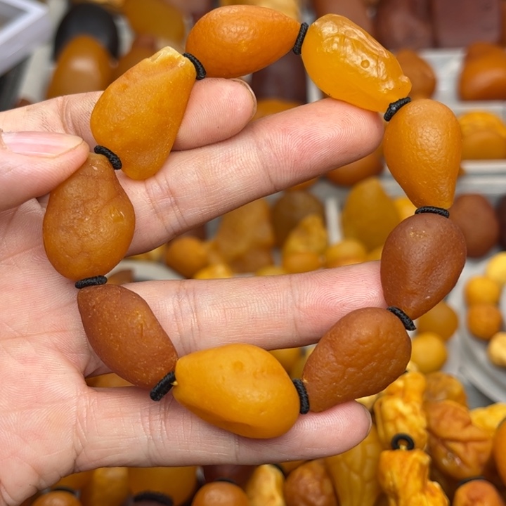 琥珀未镶嵌裸石天然蜜蜡手串