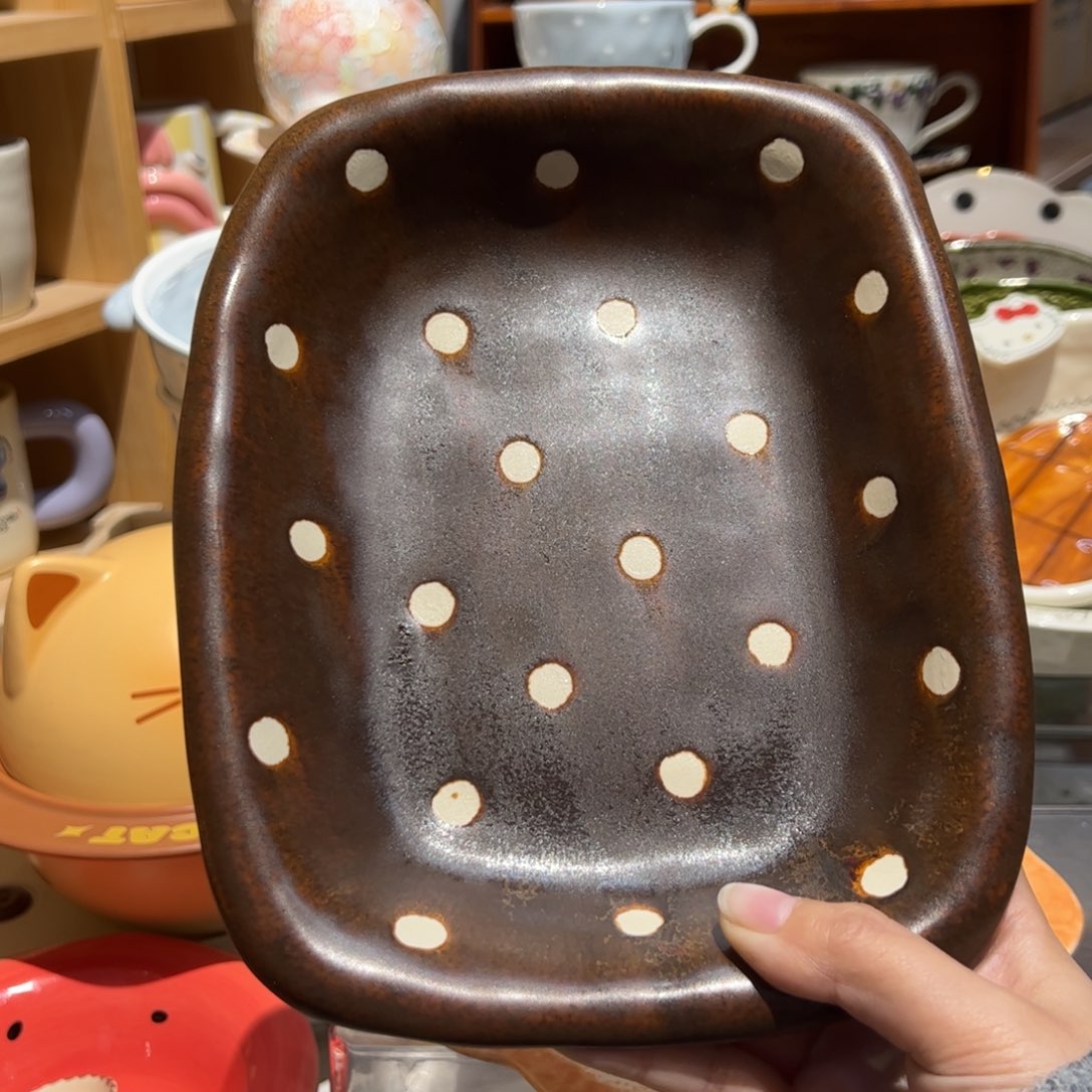 咖色波点方形盘复古