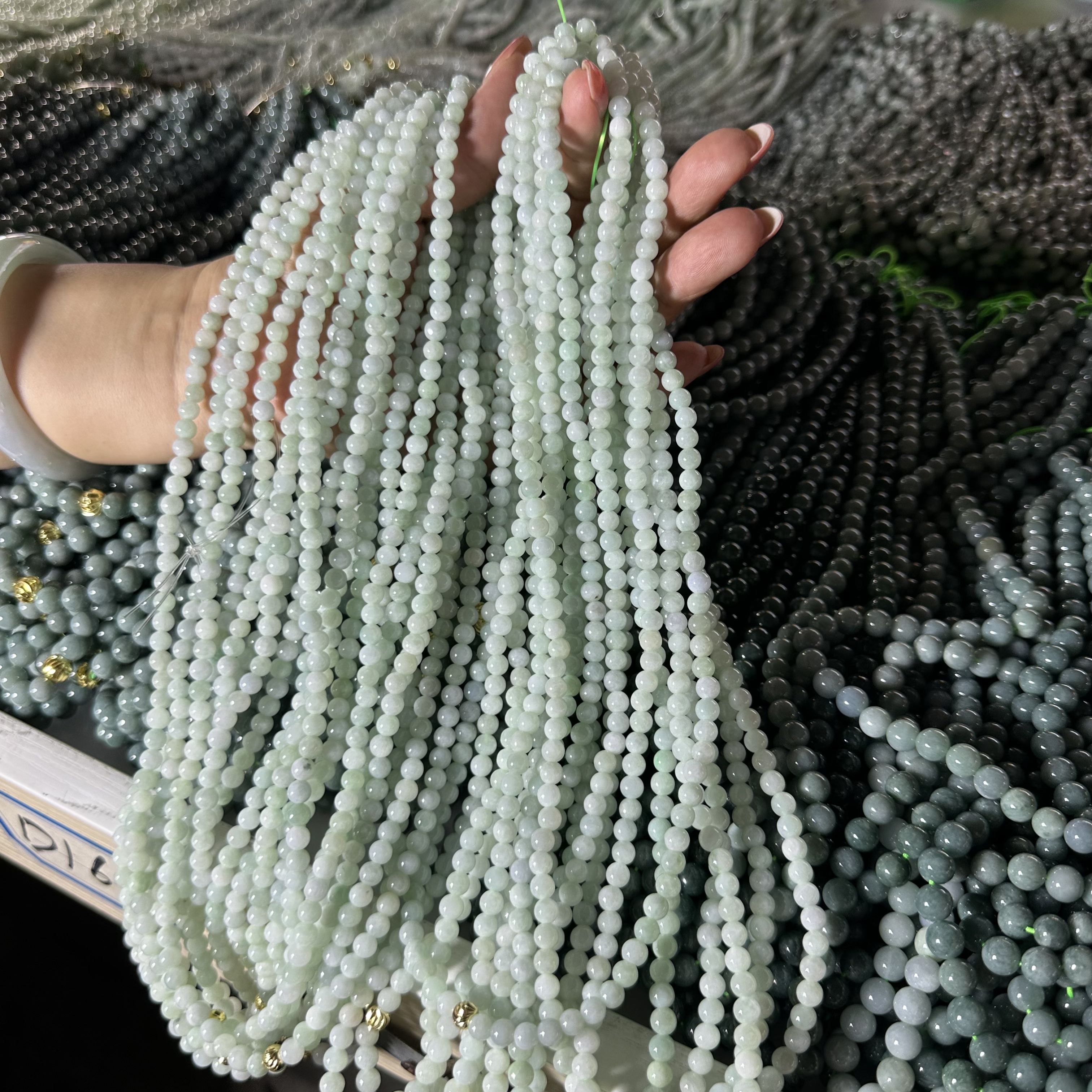 天然A货翡翠项链-d160-1多样性发一