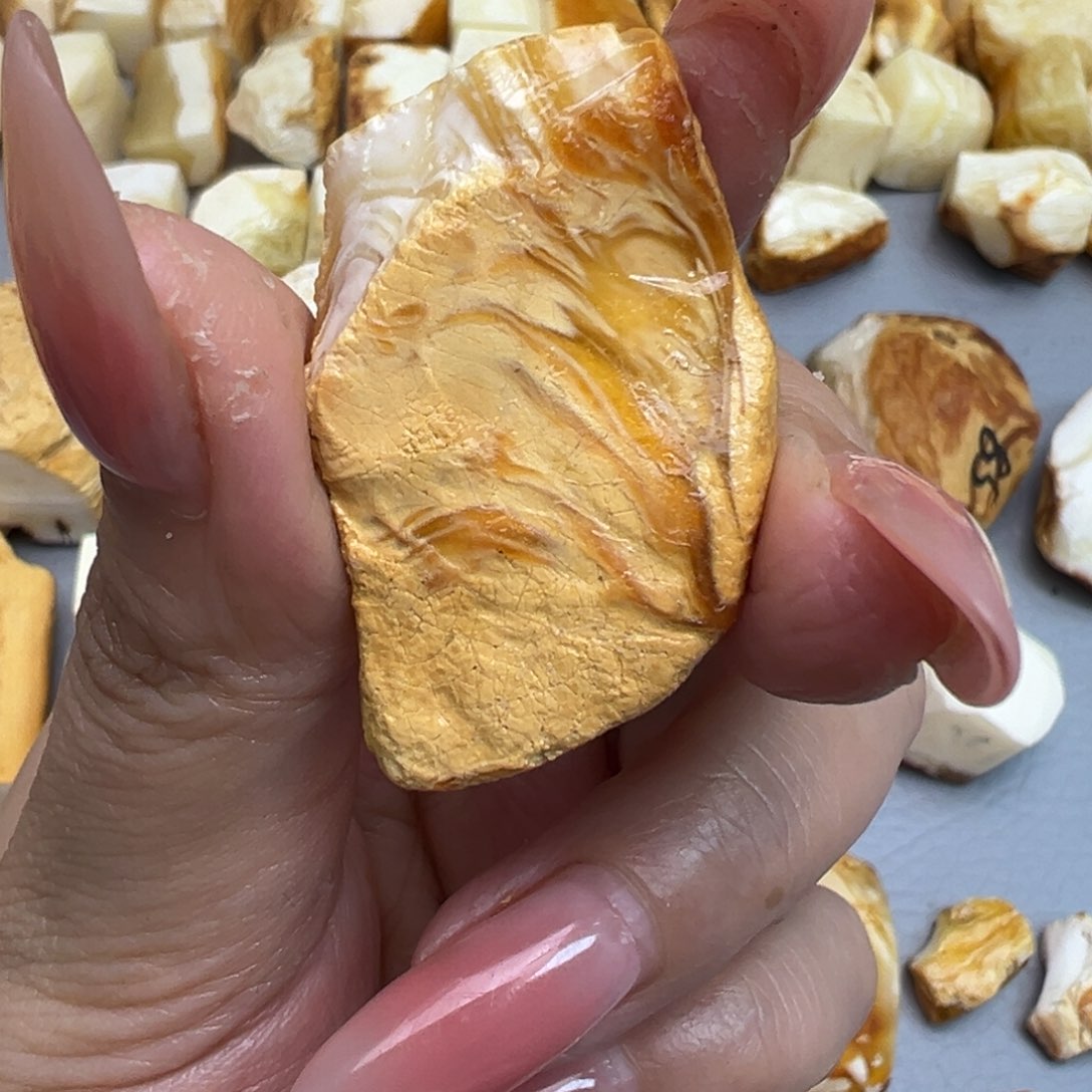 定制琥珀未镶嵌闫****l蜜蜡