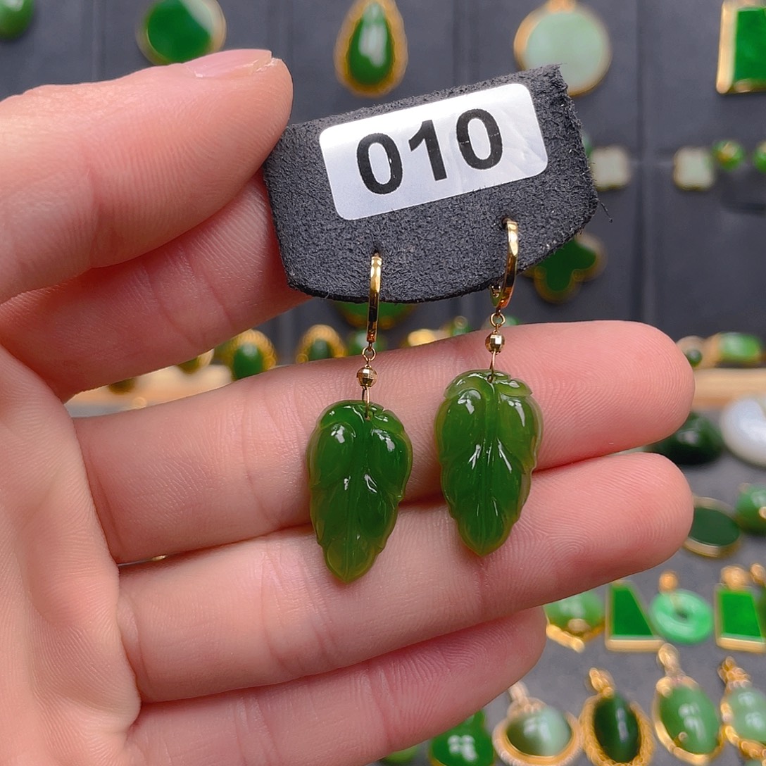 和田玉（碧玉）18K金镶嵌耳饰010