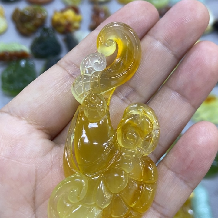 未镶嵌蛇纹石玉挂件