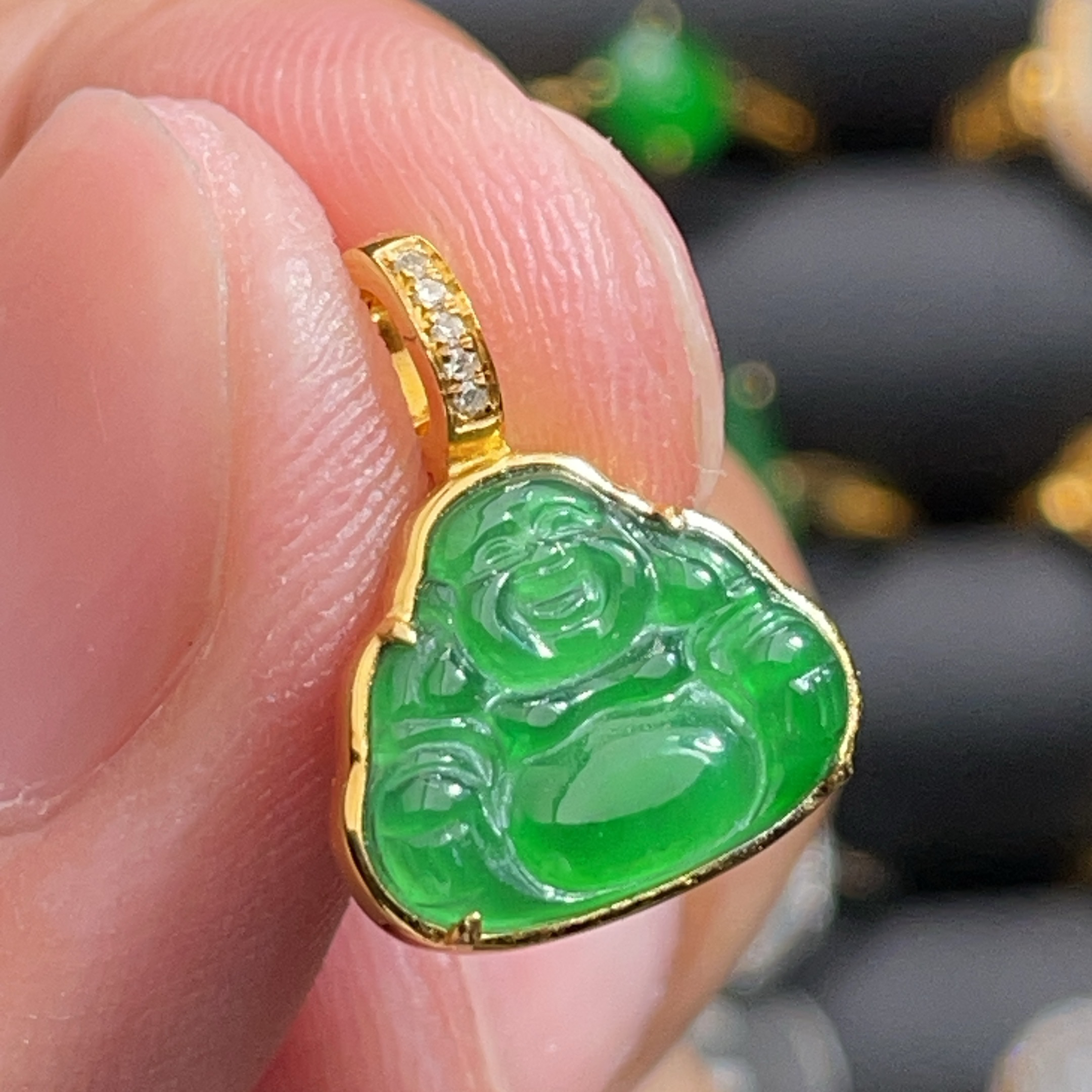 18K金天然翡翠A货-1480佛公满绿吊坠K黄镶嵌钻石玉石万能扣提溜