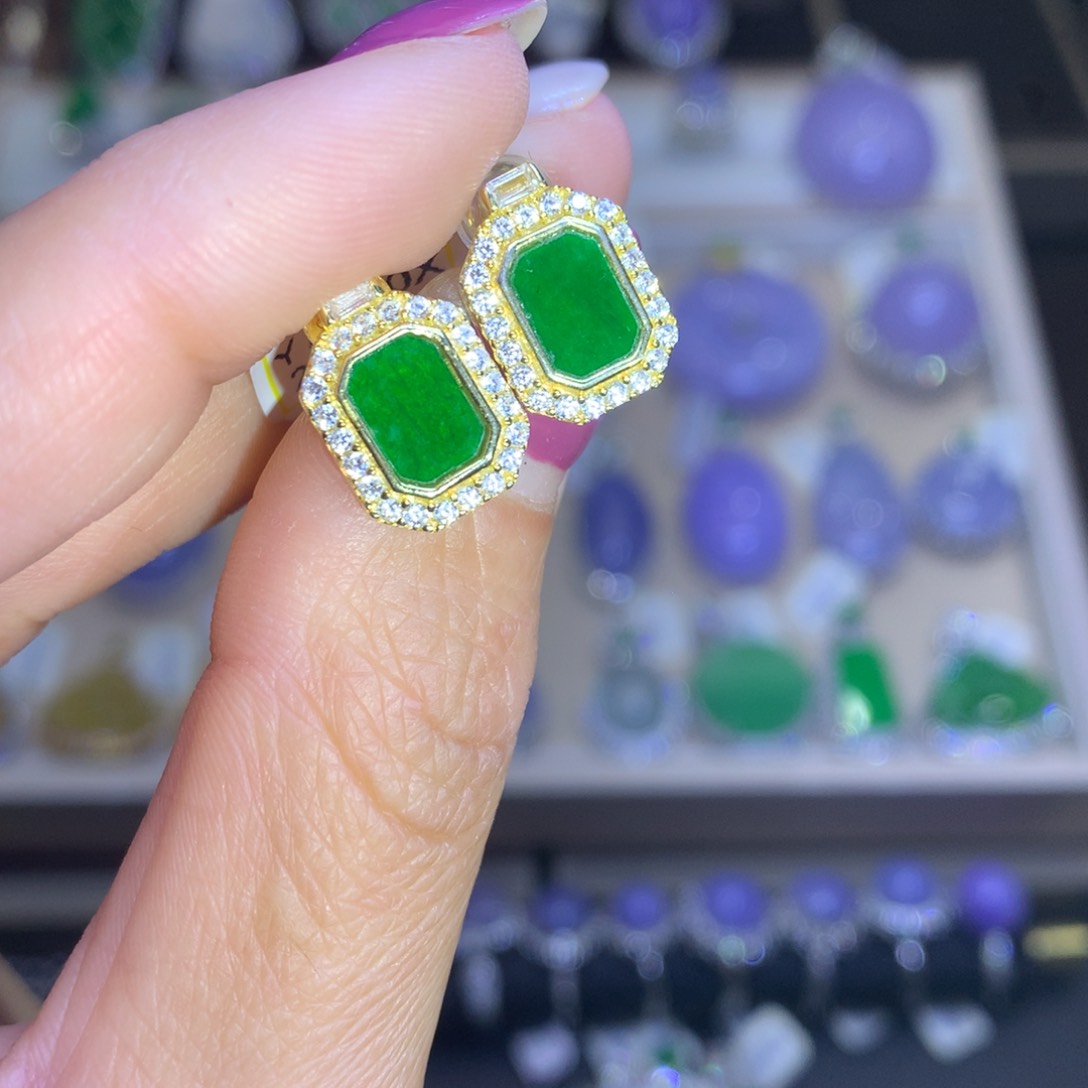 翡翠颈饰银S925镶嵌翡翠