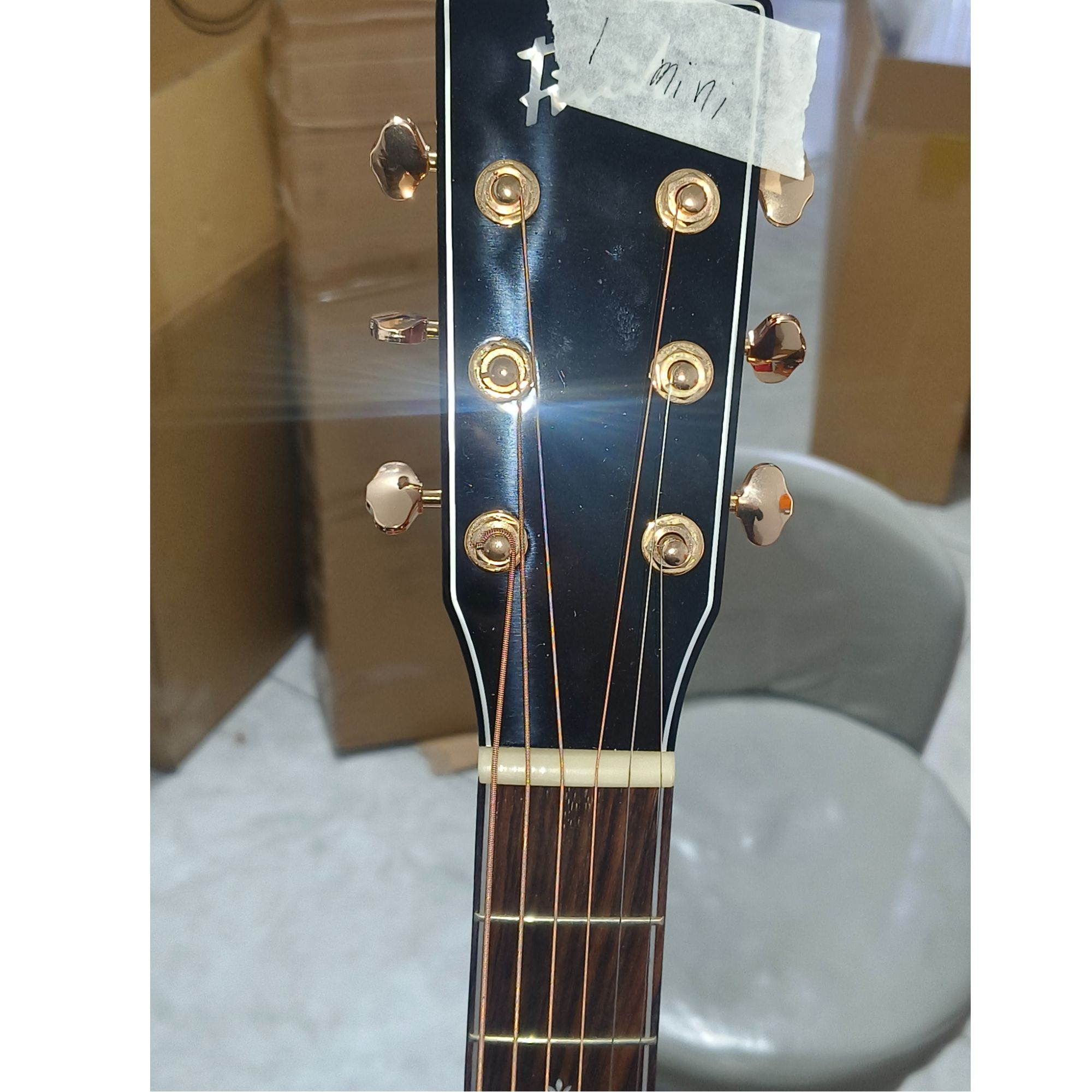 凡喜吉他凡喜micmini酒红色渐变一号