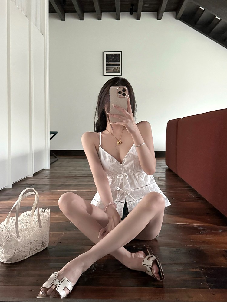 titi小姐姐【香雾白茶】吊带背心女夏季V领白色气质小香高级上衣