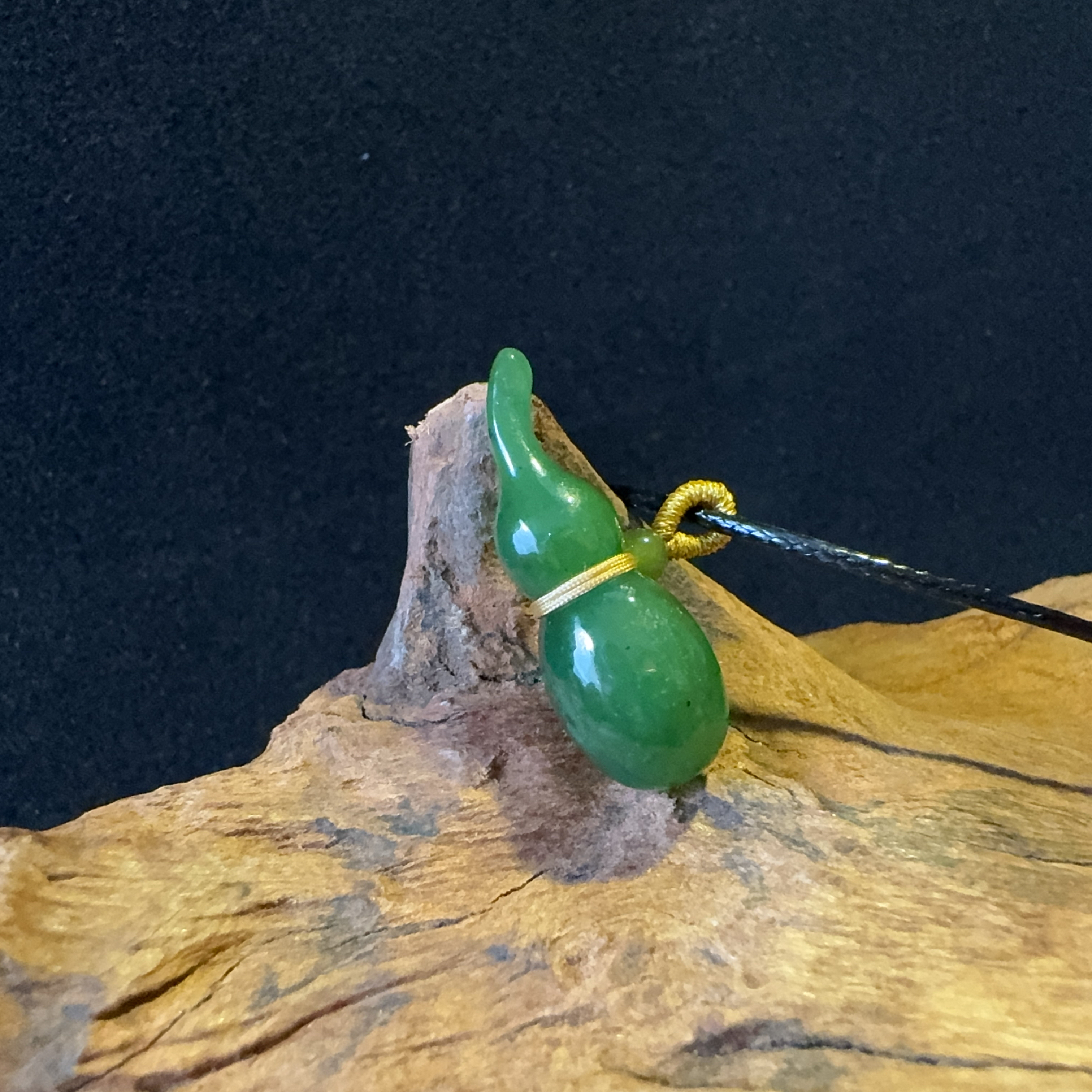 碧玉葫芦吊坠天然