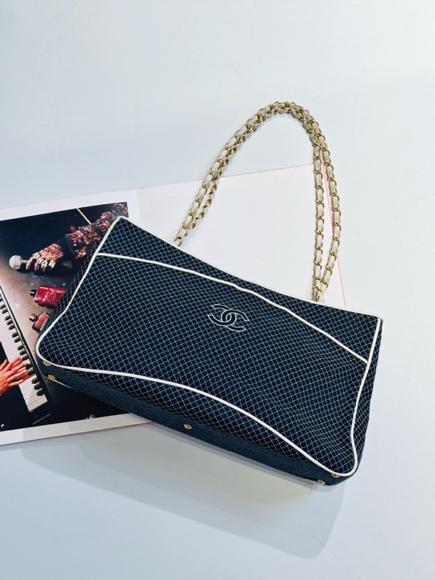 95新 Chanel/香奈儿 兜兜 海军蓝菱格纹托特包