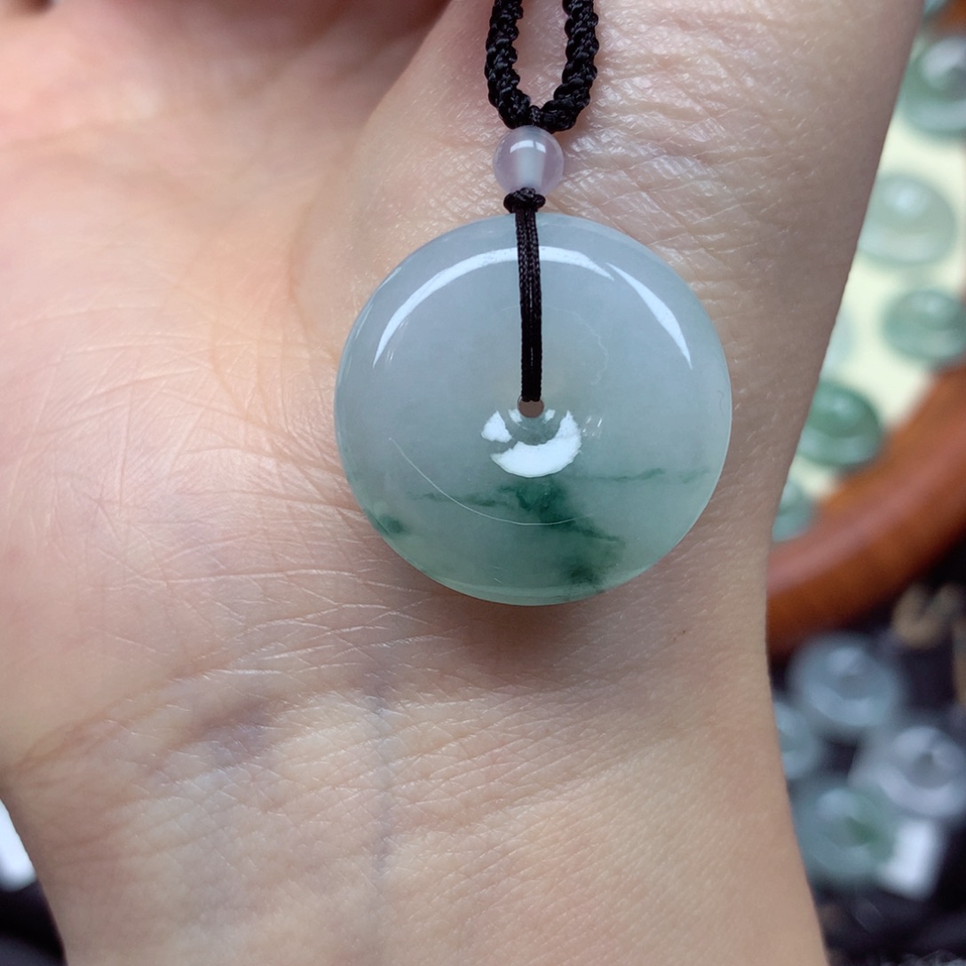 翡翠未镶嵌颈饰吊坠23/5.6mm