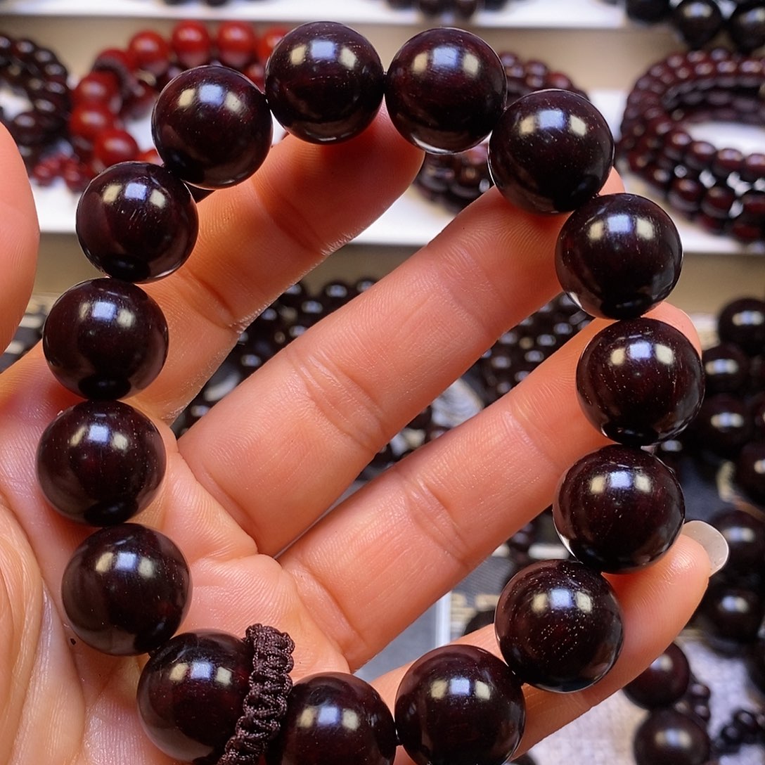 檀香紫檀（小叶紫檀）1.5多星