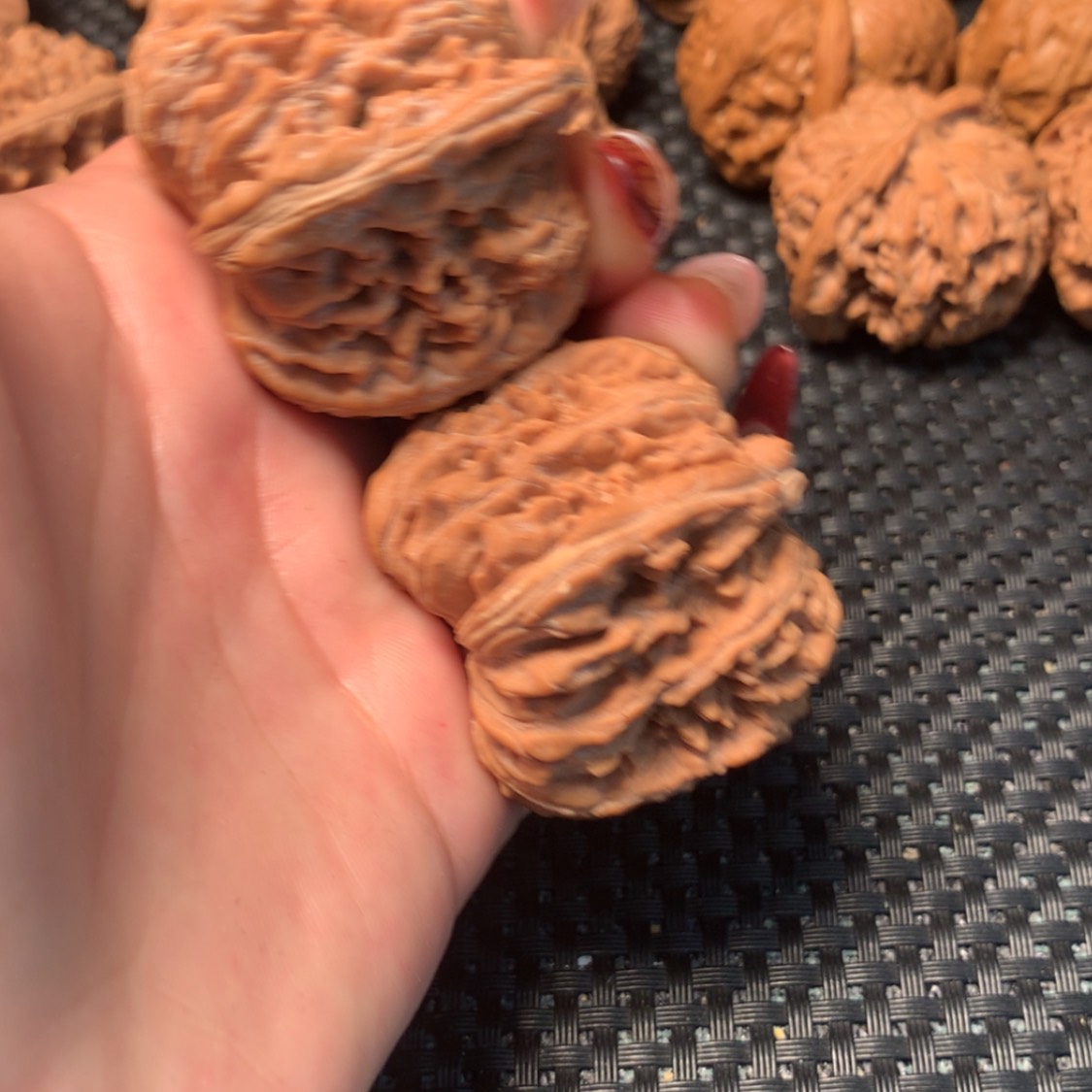 【闪购商品】文玩核桃吊坠四座楼