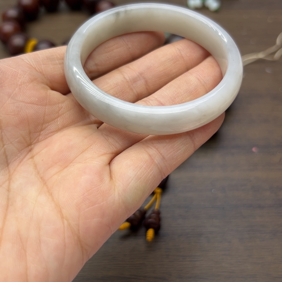 和田玉未镶嵌手镯54圈围298