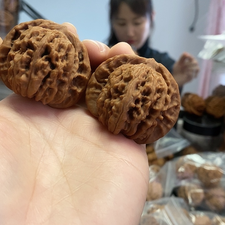 文玩核桃把件45四座楼老树