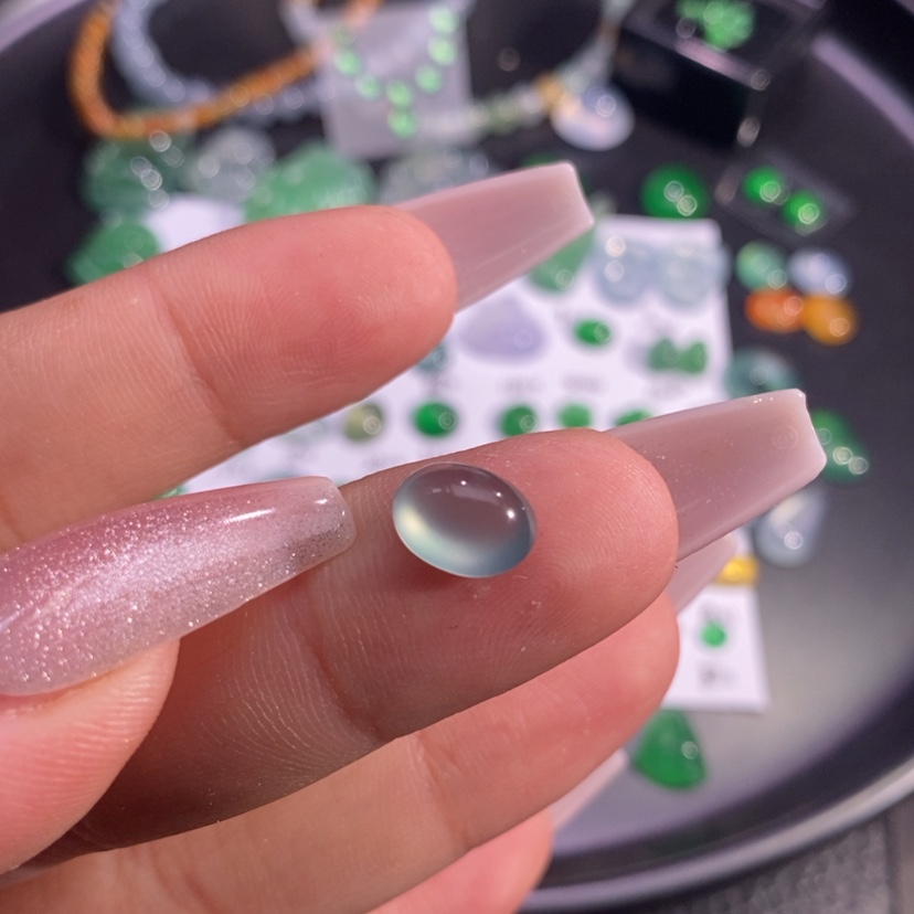 【闪购商品】翡翠挂件未镶嵌蛋