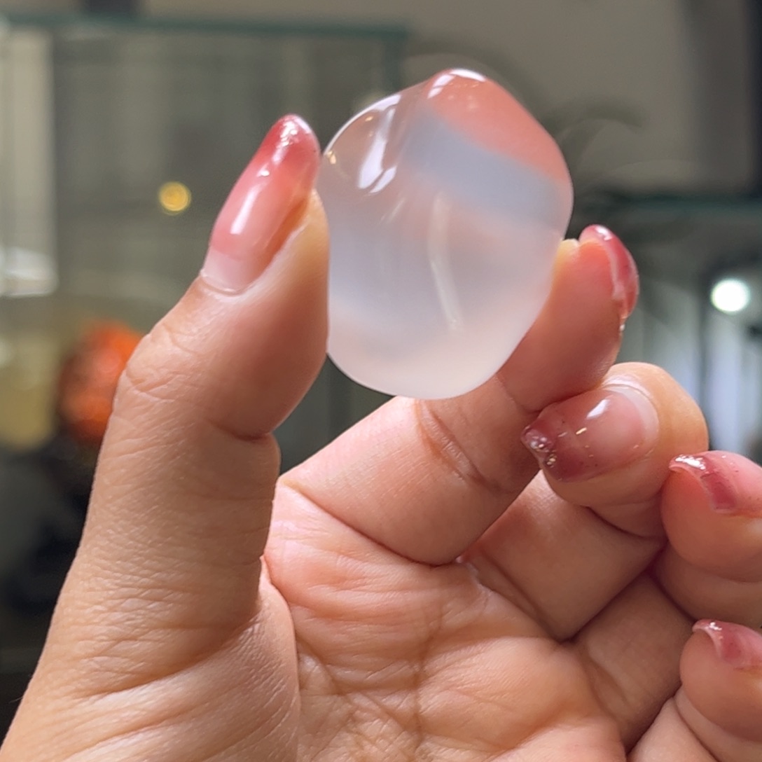 未镶嵌配饰南红玛瑙