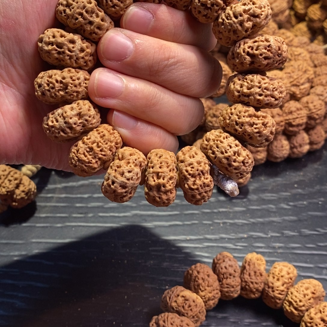 金刚菩提手串早****两天堂系列蜂窝碟中谍