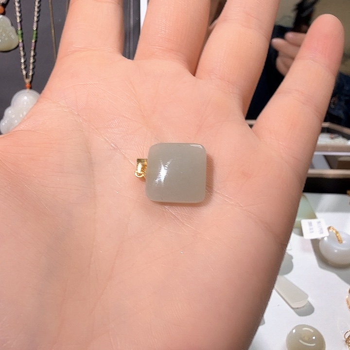 和田玉颈饰银S925镀金镶嵌