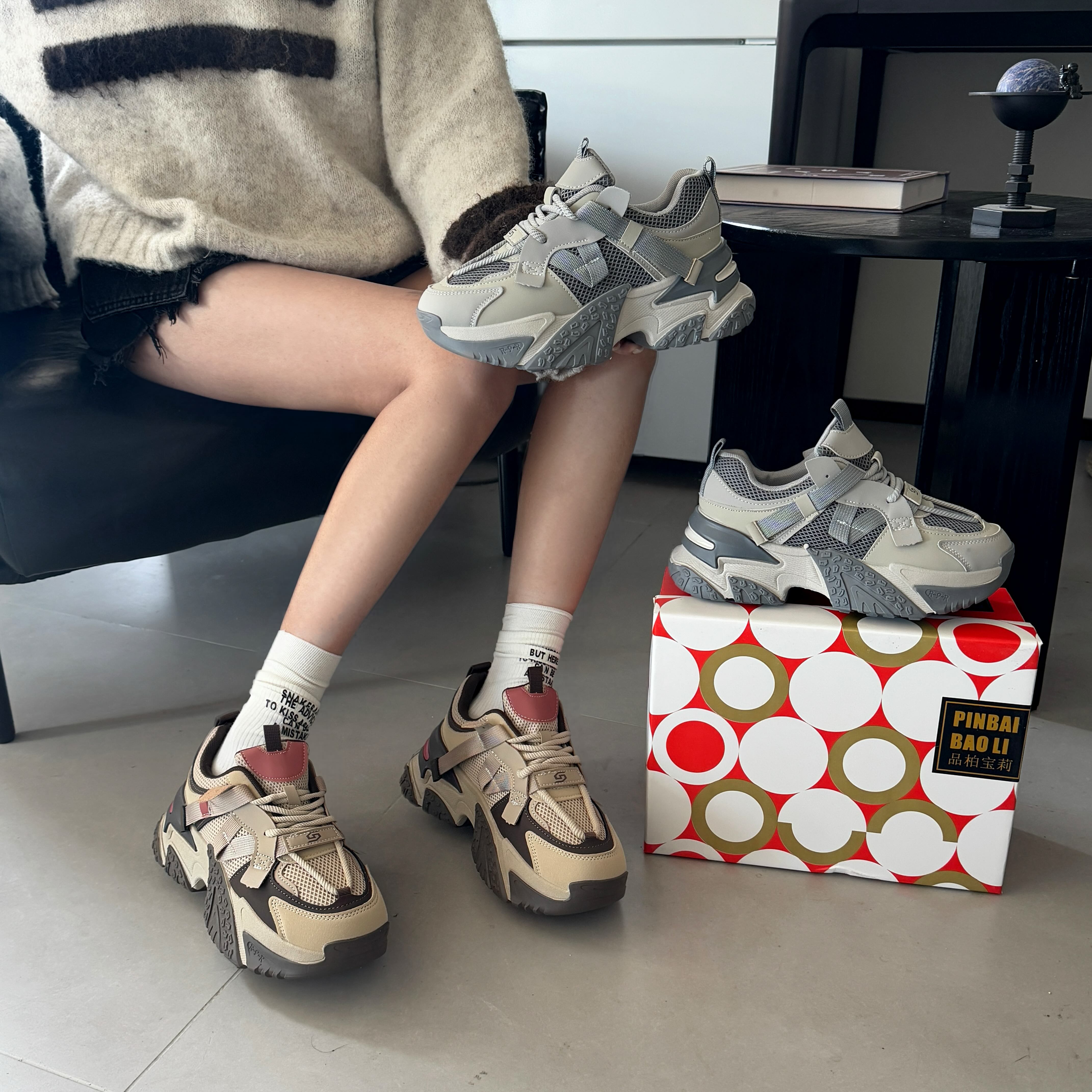 【樱桃】2025新款网面网红时尚百搭透气鞋潮流休闲老爹鞋8803