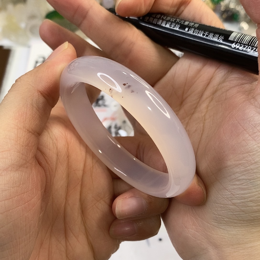 玛瑙/玉髓未镶嵌手镯A393。53.5圈