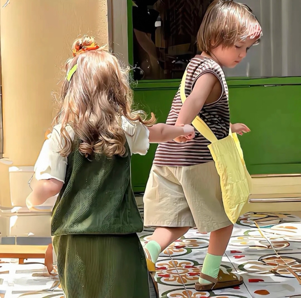 baby包屁衣爬爬服