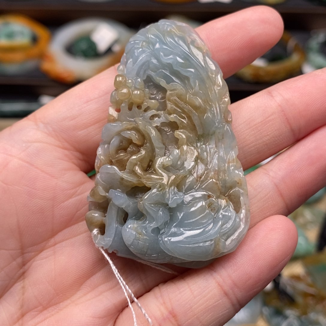 翡翠未镶嵌颈饰凤穿牡丹3.24Q