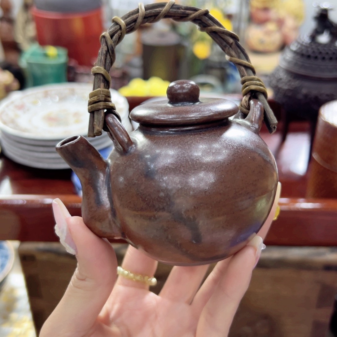 瓷片陶瓷的发展和艺术