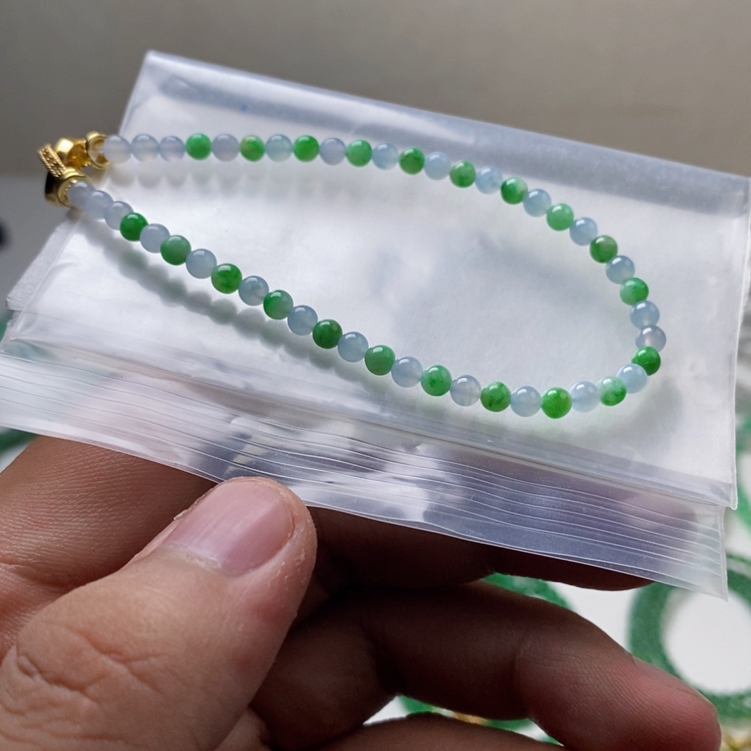 定制翡翠未镶嵌缅甸翡翠a货卡3.8