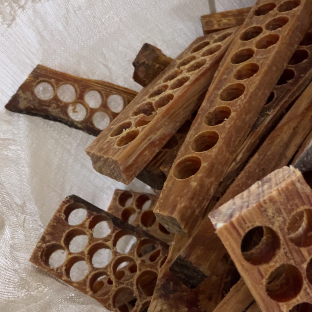 梧***兔松木（琥珀木）手串/手链2斤碎料