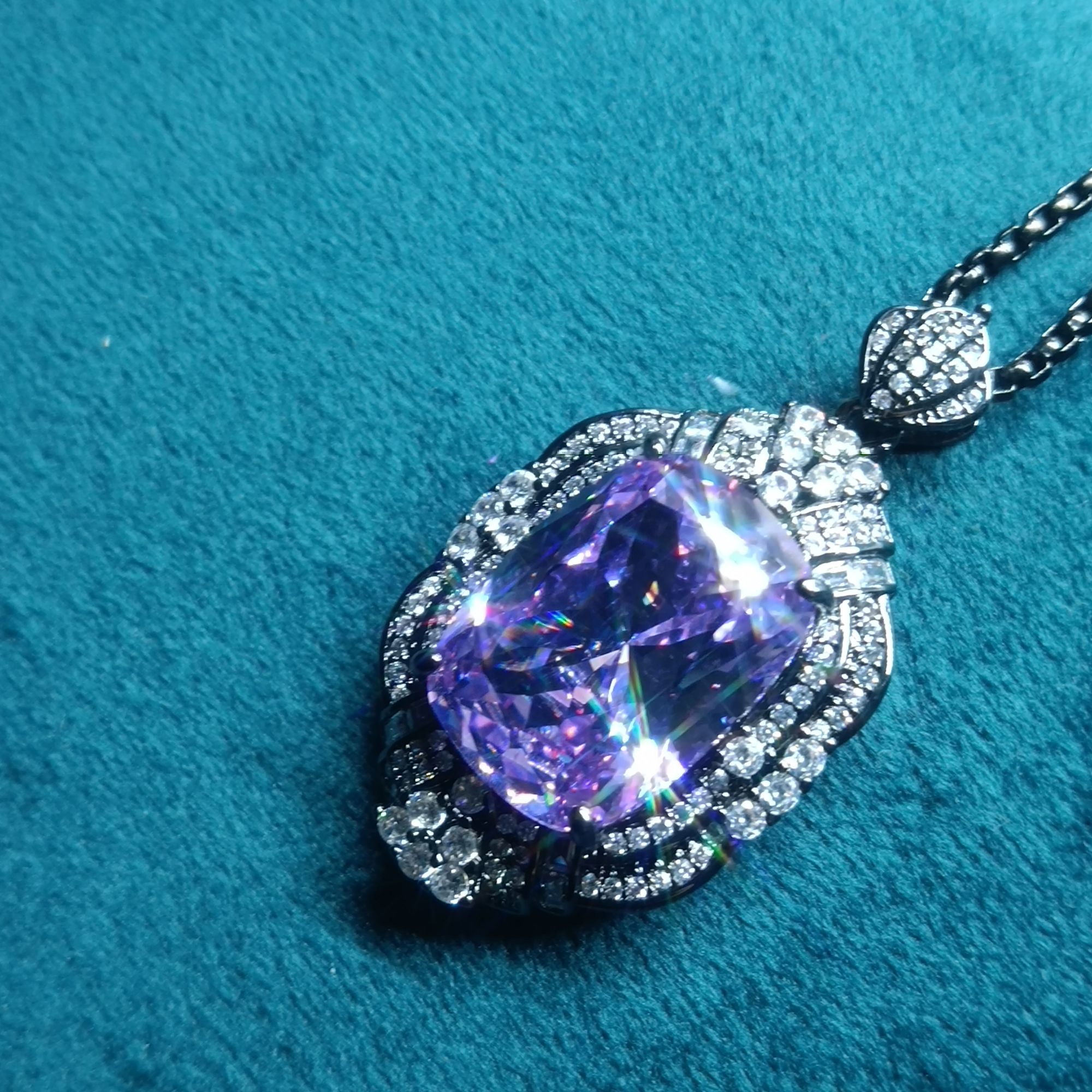 【南非库里南】NFKLN 高端奢华定制 葡萄紫方包吊坠 437