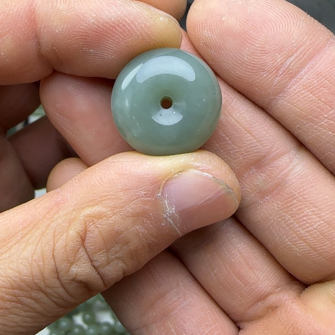 和田玉未镶嵌颈饰20