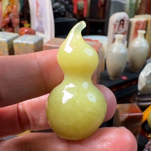 半****寿山石西藏葫芦章