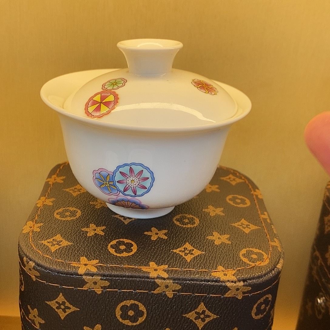 盖碗里的水煮开后放